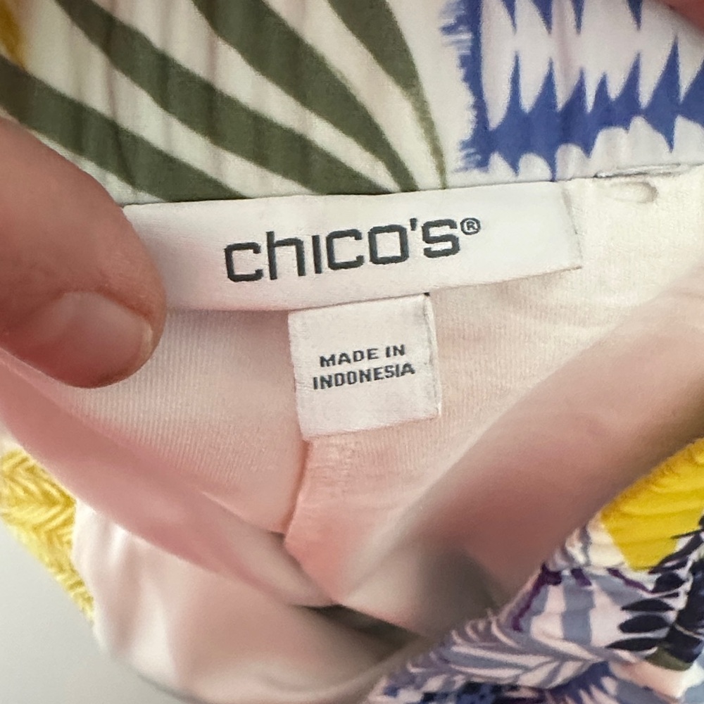 Chico's Abstract Patterned Skort - Picture 6 of 9